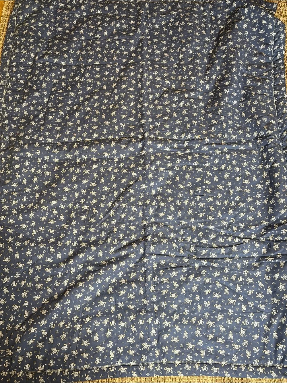 Handmade Blue Floral Patchwork Quilt - Blue